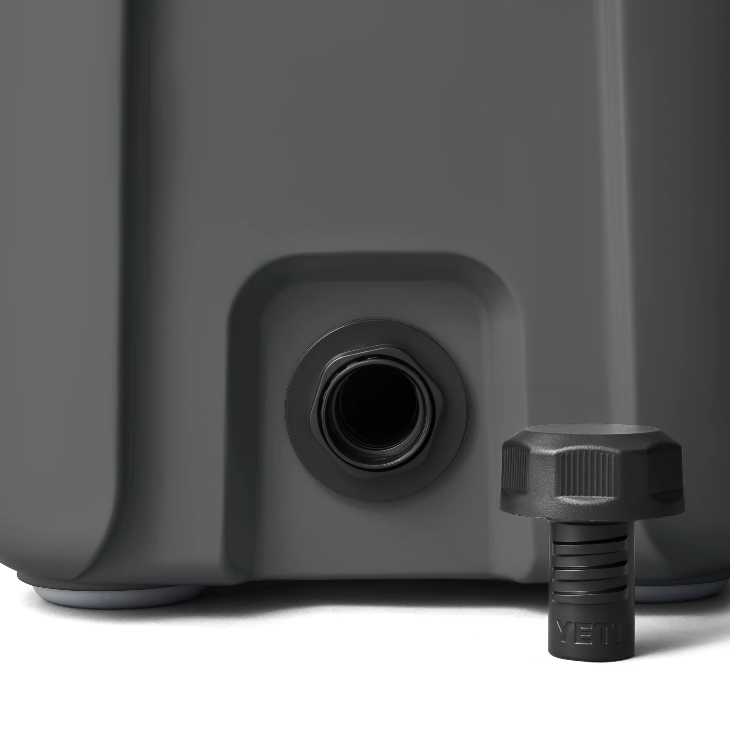 Roadie® 15 Cool Box - Image 8
