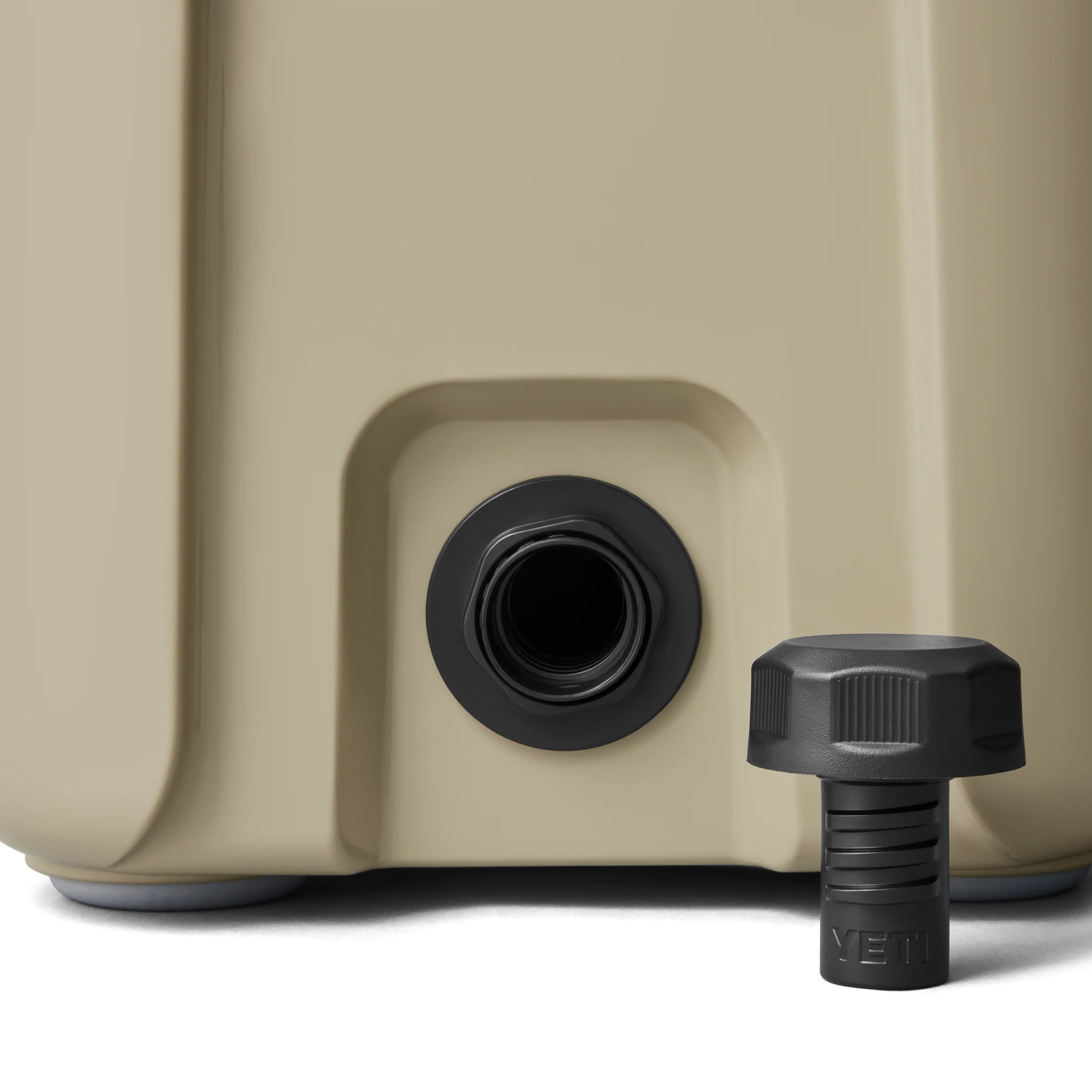 RoadieĀ® 15 Cool Box - Image 8