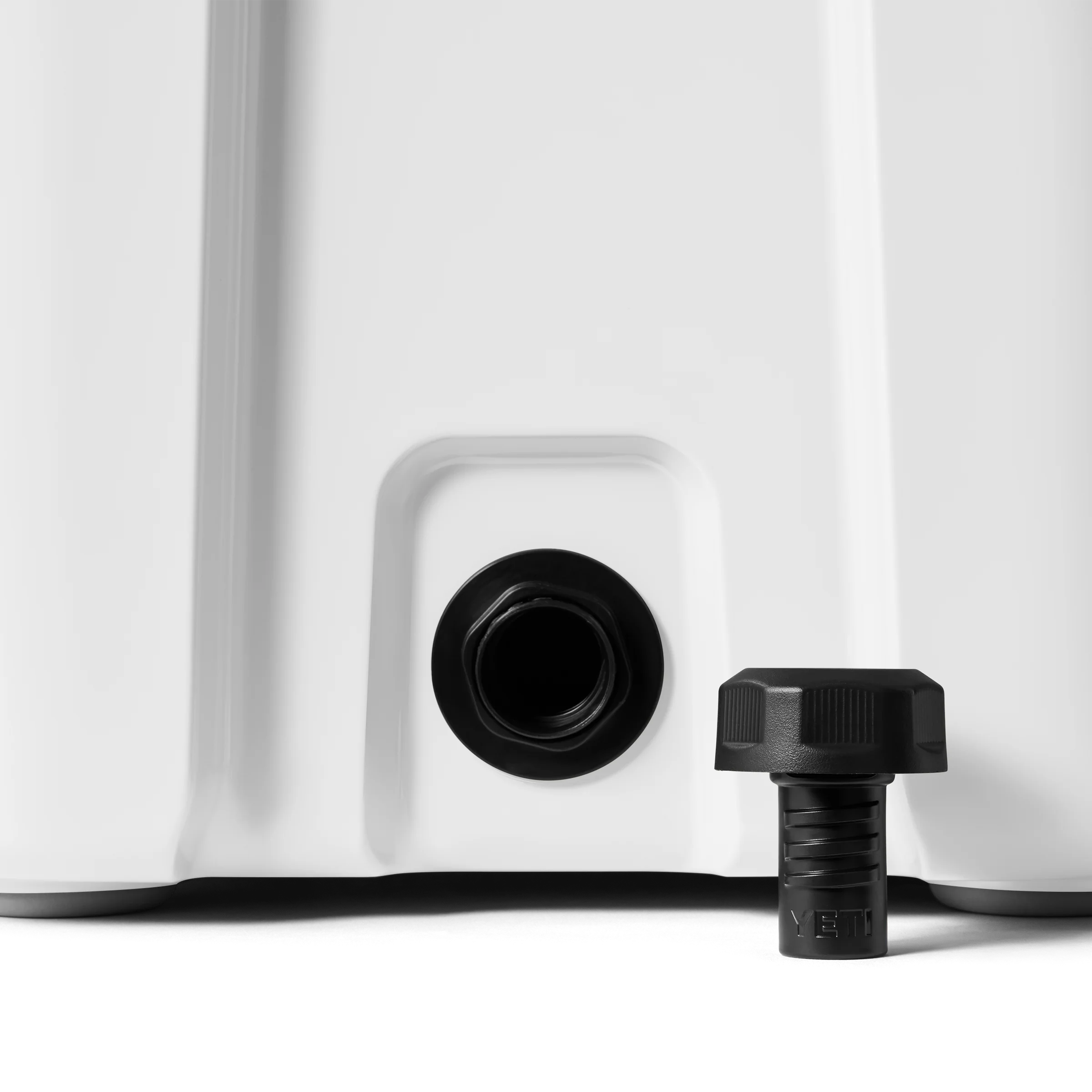 RoadieĀ® 24 Cool Box - Image 8