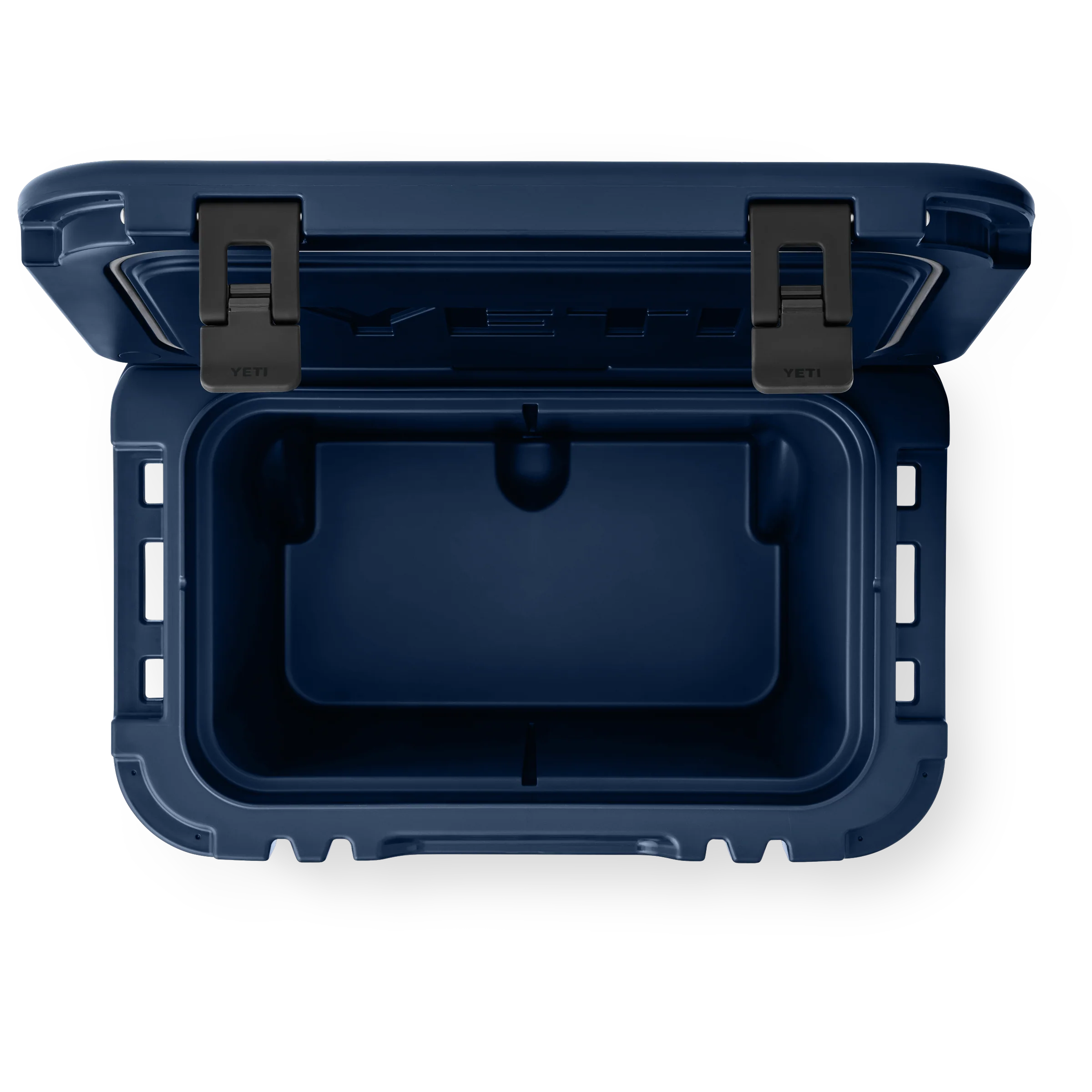 Roadie® 32 Wheeled Cool Box - Image 3